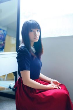 男女脱光衣服